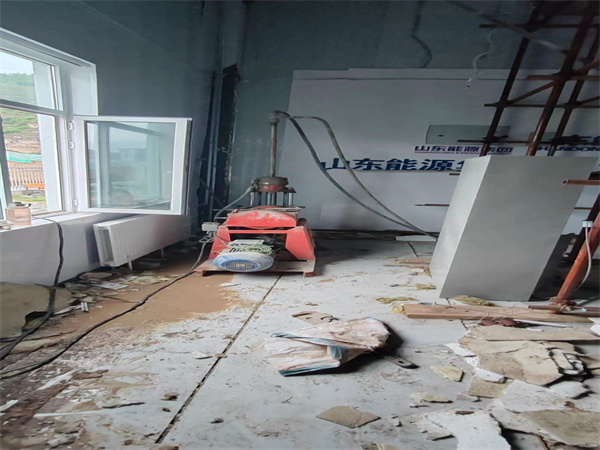 桂平地基基础下沉墙体裂缝加固注浆顶升施工