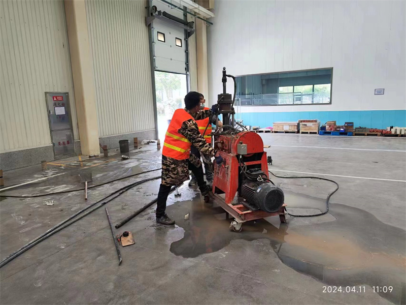 桂平厂房地面下沉塌陷注浆加固施工